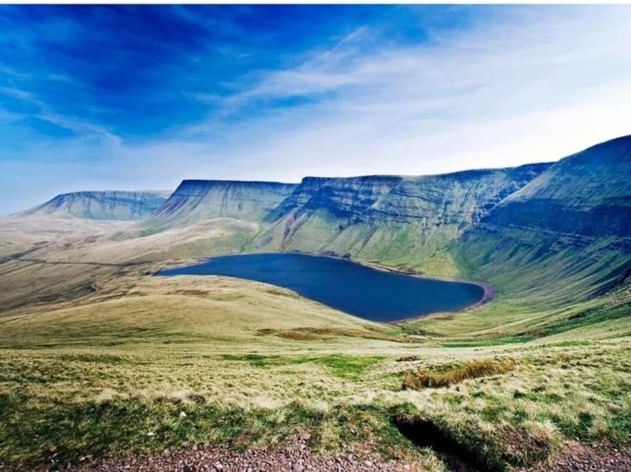 Perfect Cottage Retreat Near The Brecon Beacons Llanwrda Екстер'єр фото