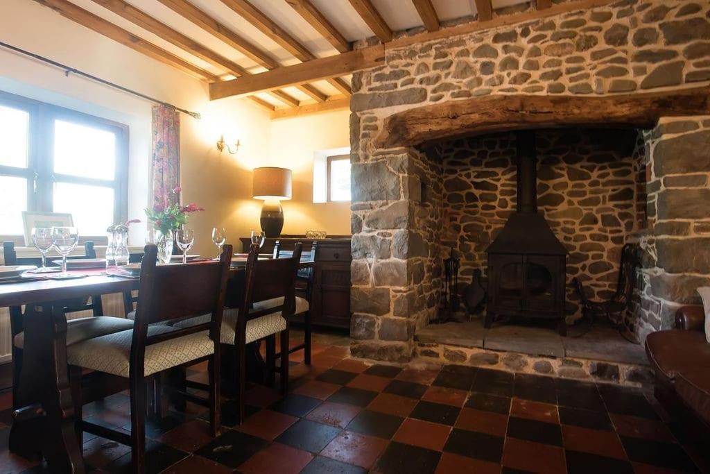 Perfect Cottage Retreat Near The Brecon Beacons Llanwrda Екстер'єр фото